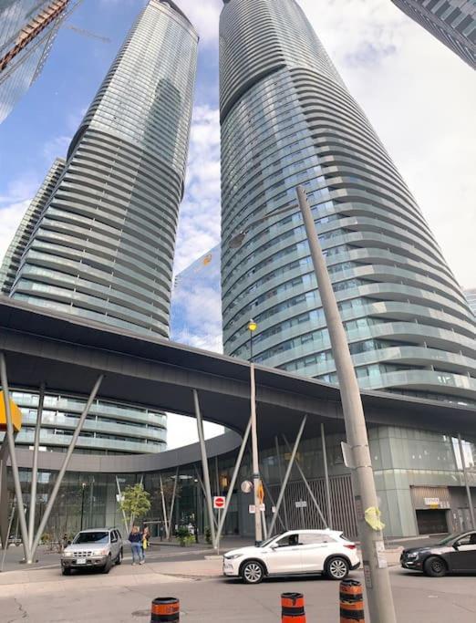 New Superior Lakeview Luxury Top Floor 3-Bedroom Suite On 48Th Floor Toronto Exterior foto