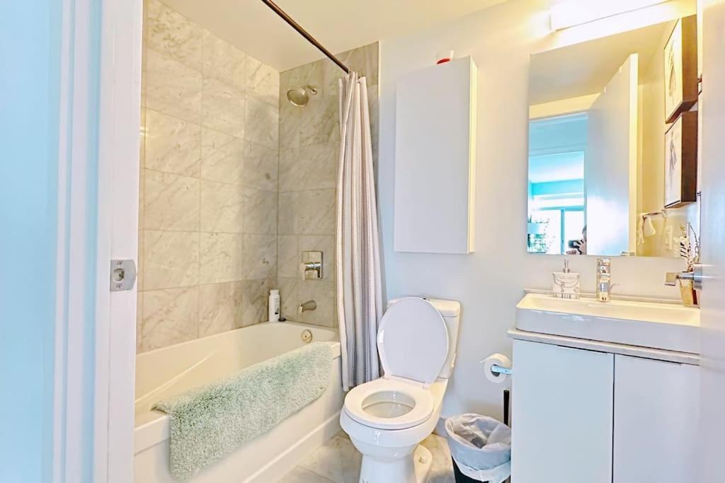 New Superior Lakeview Luxury Top Floor 3-Bedroom Suite On 48Th Floor Toronto Exterior foto